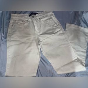 Gloria Vanderbilt khaki pants